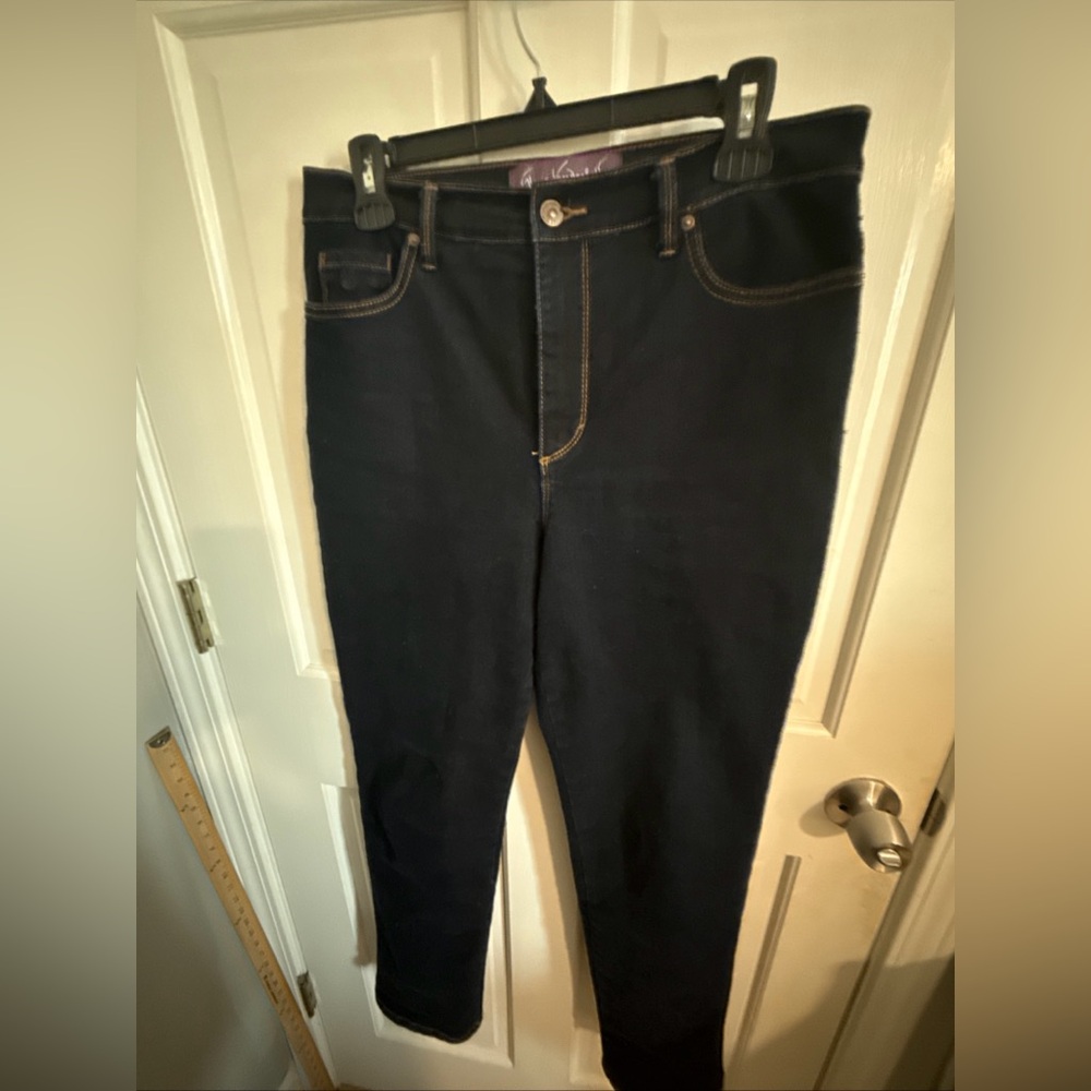 Gloria Vanderbilt Women's Skinny Jeans in Dark Navy with Contrast Stitching